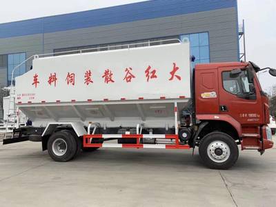 15噸飼料車降價(jià)促銷，助力豬場(chǎng)高效運(yùn)輸